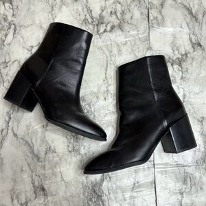 Nordstrom Black Leather Ankle Boots sz9 zipper sides block heel